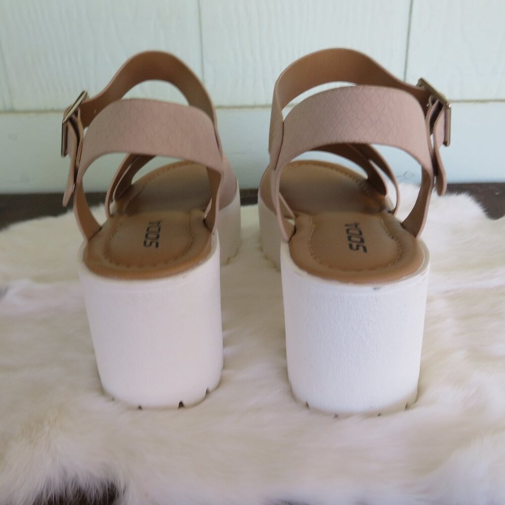 NWOT Soda chunky platform 3" sandals - Picture 4 of 8